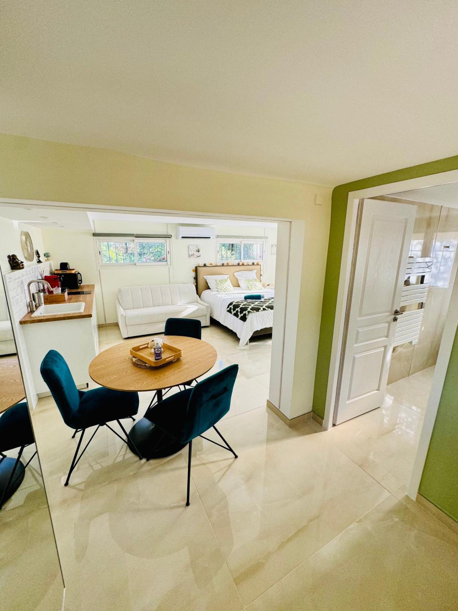 Les Chenes Verts Appartement *